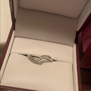 Helzberg diamonds 💍 ring, white gold